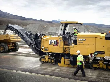 İstanbul Asfalt Makinası